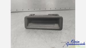 Gebruikte Achterklep Handgreep BMW 3-Serie Prijs € 15,00 Margeregeling aangeboden door Klein Gunnewiek Autodemontage & Motorentechniek