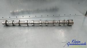 Gereviseerde Nokkenas Renault Trafic Prijs € 175,45 Inclusief btw aangeboden door Klein Gunnewiek Autodemontage & Motorentechniek