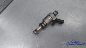 Gebruikte Injector (benzine injectie) Volkswagen Arteon Prijs € 40,00 Margeregeling aangeboden door Klein Gunnewiek Autodemontage & Motorentechniek