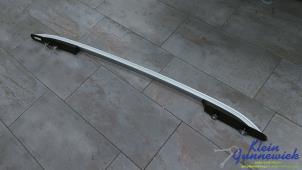 Gebruikte Dakrail links Mini ONE Prijs € 125,00 Margeregeling aangeboden door Klein Gunnewiek Autodemontage & Motorentechniek