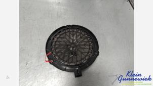 Gebruikte Speaker Opel Vivaro Prijs € 15,00 Margeregeling aangeboden door Klein Gunnewiek Autodemontage & Motorentechniek