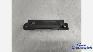 Gebruikte Antenne Mercedes GLE Prijs € 25,00 Margeregeling aangeboden door Klein Gunnewiek Autodemontage & Motorentechniek