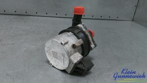 Gebruikte Waterpomp Audi E-Tron Prijs € 75,00 Margeregeling aangeboden door Klein Gunnewiek Autodemontage & Motorentechniek