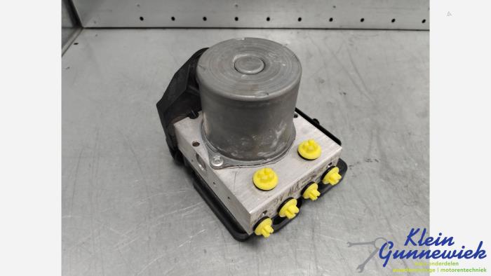 Gebruikte ABS Pomp Seat Ibiza Prijs € 60,00 Margeregeling aangeboden door Klein Gunnewiek Autodemontage & Motorentechniek