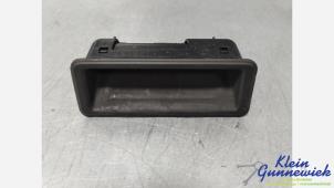 Gebruikte Achterklep Handgreep BMW 3-Serie Prijs € 15,00 Margeregeling aangeboden door Klein Gunnewiek Autodemontage & Motorentechniek