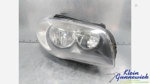 Gebruikte Rechter Koplamp BMW 1-Serie Prijs € 80,00 Margeregeling aangeboden door Klein Gunnewiek Autodemontage & Motorentechniek