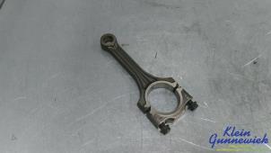 Gebruikte Drijfstang Volkswagen Polo Prijs € 75,00 Margeregeling aangeboden door Klein Gunnewiek Autodemontage & Motorentechniek