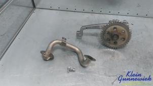 Gebruikte Oliepomp Volkswagen Transporter Prijs € 75,00 Margeregeling aangeboden door Klein Gunnewiek Autodemontage & Motorentechniek