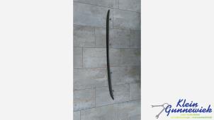 Gebruikte Dakrail links Audi RS3 Prijs € 85,00 Margeregeling aangeboden door Klein Gunnewiek Autodemontage & Motorentechniek