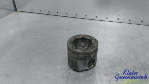 Gebruikte Zuiger Ford Kuga Prijs € 85,00 Margeregeling aangeboden door Klein Gunnewiek Autodemontage & Motorentechniek