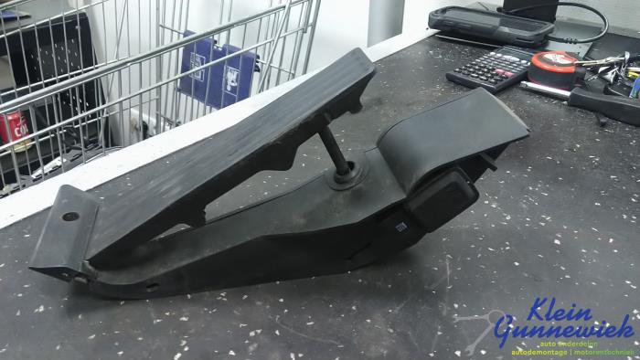 Gebruikte Gaspedaalpositie Sensor BMW 1-Serie Prijs € 29,00 Margeregeling aangeboden door Klein Gunnewiek Autodemontage & Motorentechniek