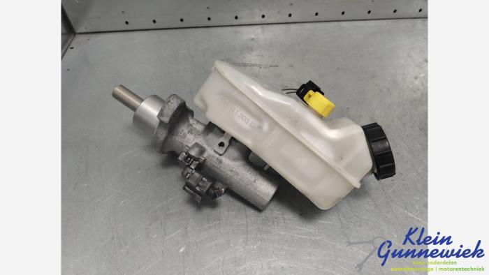 Gebruikte Hoofdremcilinder Volkswagen Transporter Prijs € 173,00 Margeregeling aangeboden door Klein Gunnewiek Autodemontage & Motorentechniek