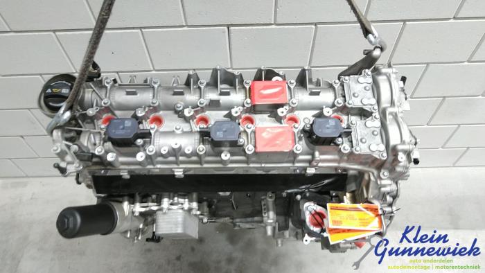 Motor van een Mercedes GLE 2019