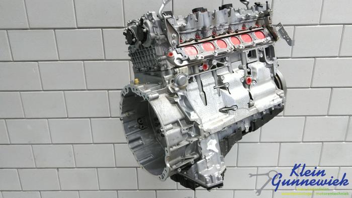 Motor van een Mercedes GLE 2019
