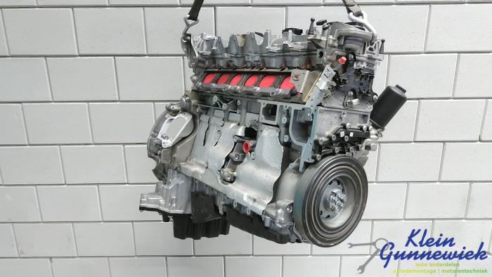 Motor van een Mercedes GLE 2019
