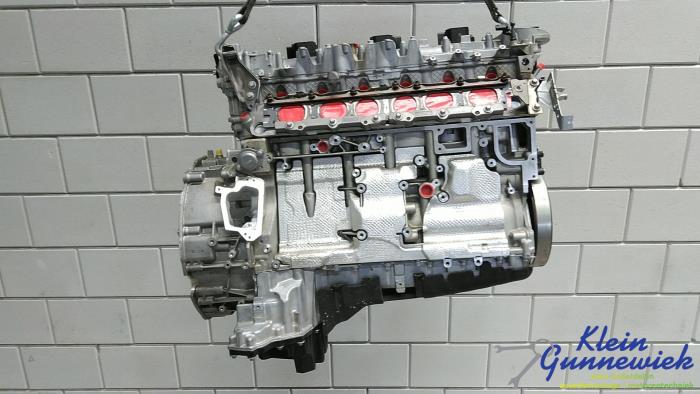 Motor van een Mercedes GLE 2019