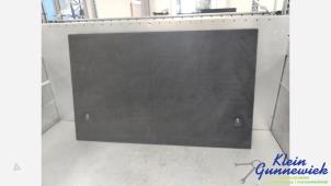 Gebruikte Kofferbak Mat Mercedes E-Klasse Prijs € 75,00 Margeregeling aangeboden door Klein Gunnewiek Autodemontage & Motorentechniek