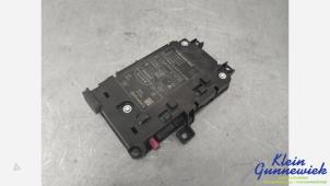 Gebruikte Draadloze oplader Mercedes E-Klasse Prijs € 125,00 Margeregeling aangeboden door Klein Gunnewiek Autodemontage & Motorentechniek