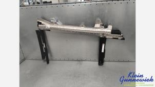 Gebruikte Rolgordijn links BMW 7-Serie Prijs € 275,00 Margeregeling aangeboden door Klein Gunnewiek Autodemontage & Motorentechniek