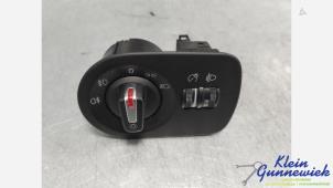 Gebruikte Licht Schakelaar Seat Leon Prijs € 25,00 Margeregeling aangeboden door Klein Gunnewiek Autodemontage & Motorentechniek