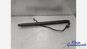 Gebruikte Gasdemper links-achter Volvo XC90 Prijs € 195,00 Margeregeling aangeboden door Klein Gunnewiek Autodemontage & Motorentechniek