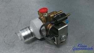 Nieuwe LPG Verdamper Volkswagen Caddy Prijs € 477,95 Inclusief btw aangeboden door Klein Gunnewiek Autodemontage & Motorentechniek