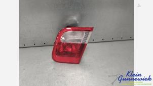 Gebruikte Achterlicht rechts BMW 3-Serie Prijs € 25,00 Margeregeling aangeboden door Klein Gunnewiek Autodemontage & Motorentechniek