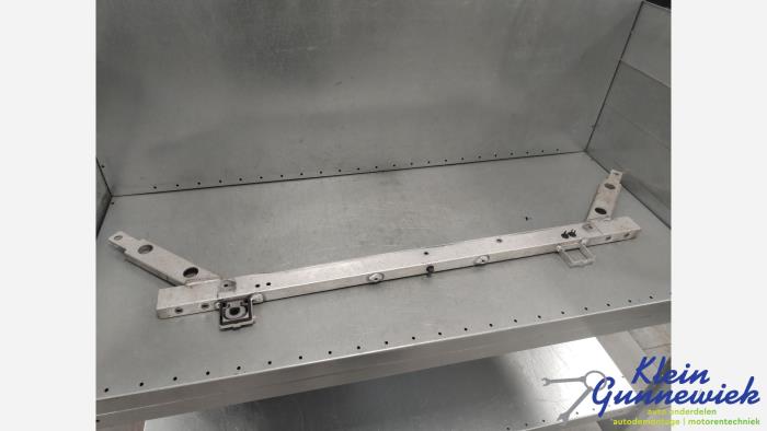 Gebruikte Voorfront Volvo XC90 Prijs € 25,00 Margeregeling aangeboden door Klein Gunnewiek Autodemontage & Motorentechniek
