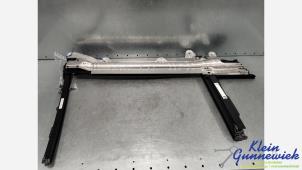 Gebruikte Rolgordijn links BMW 7-Serie Prijs € 275,00 Margeregeling aangeboden door Klein Gunnewiek Autodemontage & Motorentechniek