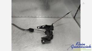 Gebruikte Deurslot Mechaniek 4Deurs links-achter Ford Fiesta Prijs € 40,00 Margeregeling aangeboden door Klein Gunnewiek Autodemontage & Motorentechniek