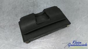 Gebruikte Draadloze oplader BMW 7-Serie Prijs € 75,00 Margeregeling aangeboden door Klein Gunnewiek Autodemontage & Motorentechniek