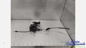 Gebruikte Deurslot Mechaniek 4Deurs rechts-achter Ford Fiesta Prijs € 38,00 Margeregeling aangeboden door Klein Gunnewiek Autodemontage & Motorentechniek