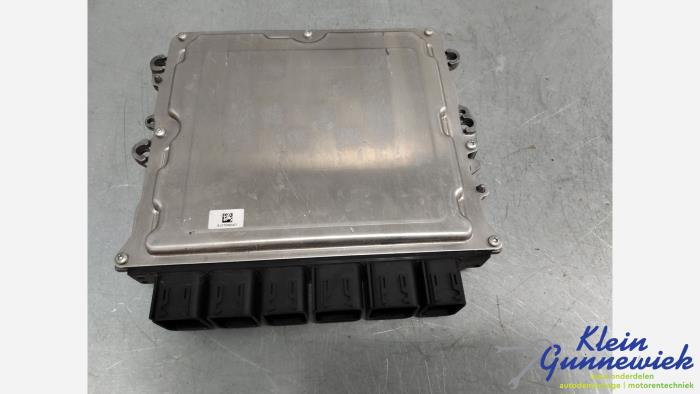 Inspuitcomputer van een BMW 7-Serie 2016