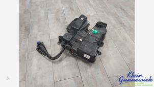 Gebruikte Adblue tank Opel Vivaro Prijs € 495,00 Margeregeling aangeboden door Klein Gunnewiek Autodemontage & Motorentechniek