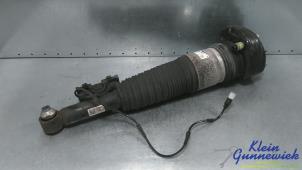 Gebruikte Achterpoot rechts BMW 7-Serie Prijs € 695,00 Margeregeling aangeboden door Klein Gunnewiek Autodemontage & Motorentechniek