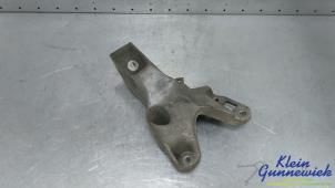 Gebruikte Motorsteun BMW X5 Prijs € 40,00 Margeregeling aangeboden door Klein Gunnewiek Autodemontage & Motorentechniek