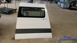 Gebruikte Schuifdeur rechts Mercedes Sprinter Prijs € 895,00 Margeregeling aangeboden door Klein Gunnewiek Autodemontage & Motorentechniek