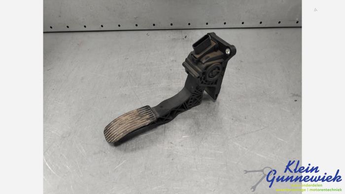 Gebruikte Gaspedaalpositie Sensor Mercedes Sprinter Prijs € 33,00 Margeregeling aangeboden door Klein Gunnewiek Autodemontage & Motorentechniek