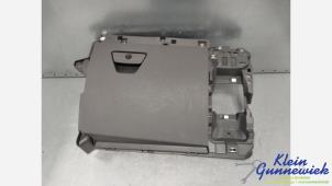 Gebruikte Handschoenenkastje Ford Transit Custom Prijs € 45,00 Margeregeling aangeboden door Klein Gunnewiek Autodemontage & Motorentechniek