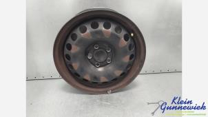 Gebruikte Velg Volkswagen Polo Prijs € 25,00 Margeregeling aangeboden door Klein Gunnewiek Autodemontage & Motorentechniek