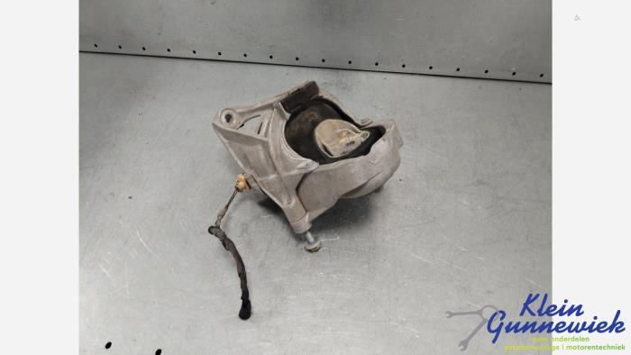 Gebruikte Motorrubber Audi Q5 Prijs € 73,00 Margeregeling aangeboden door Klein Gunnewiek Autodemontage & Motorentechniek