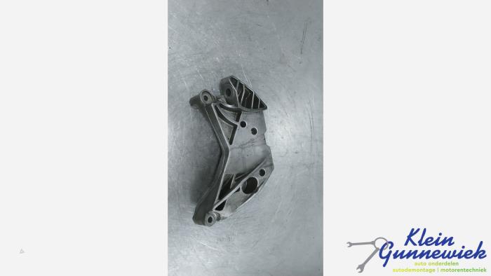 Gebruikte Motorrubber Volkswagen E-Golf Prijs € 25,00 Margeregeling aangeboden door Klein Gunnewiek Autodemontage & Motorentechniek