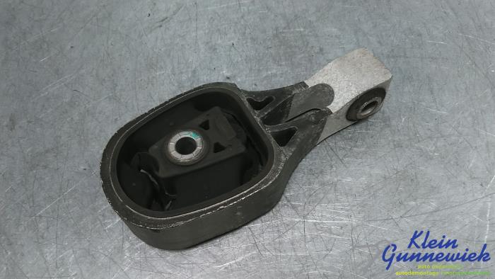 Gebruikte Motorsteun Opel Corsa Prijs € 30,00 Margeregeling aangeboden door Klein Gunnewiek Autodemontage & Motorentechniek