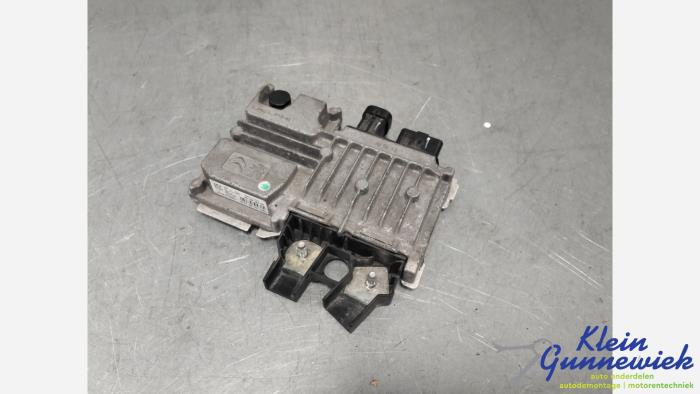 Gebruikte Computer Diversen Opel Crossland X Prijs € 81,00 Margeregeling aangeboden door Klein Gunnewiek Autodemontage & Motorentechniek