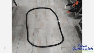 Gebruikte Portierrubber 4Deurs links-voor Opel Crossland X Prijs € 20,00 Margeregeling aangeboden door Klein Gunnewiek Autodemontage & Motorentechniek