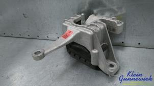 Gebruikte Motorrubber Kia Niro Prijs € 95,00 Margeregeling aangeboden door Klein Gunnewiek Autodemontage & Motorentechniek