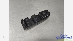 Gebruikte Combischakelaar ramen Kia Niro Prijs € 65,00 Margeregeling aangeboden door Klein Gunnewiek Autodemontage & Motorentechniek