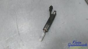 Gebruikte Injector (benzine injectie) Opel Corsa Prijs € 25,00 Margeregeling aangeboden door Klein Gunnewiek Autodemontage & Motorentechniek