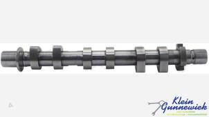 Nieuwe Nokkenas Renault Clio Prijs € 175,45 Inclusief btw aangeboden door Klein Gunnewiek Autodemontage & Motorentechniek