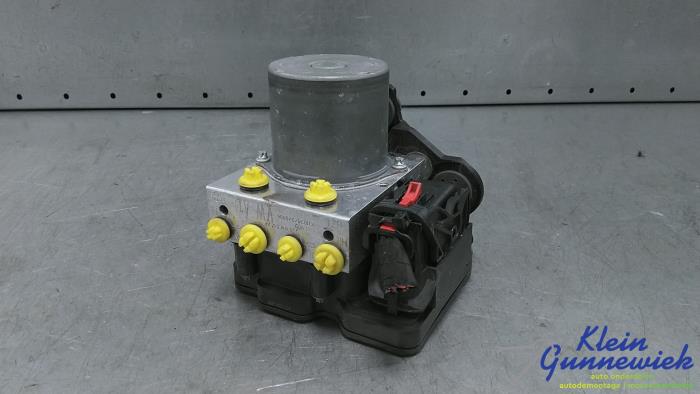 Gebruikte ABS Pomp Seat Ibiza Prijs € 70,00 Margeregeling aangeboden door Klein Gunnewiek Autodemontage & Motorentechniek